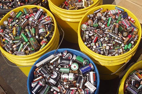 澄迈永发施耐德三元锂电池回收-上门回收铅酸蓄电池